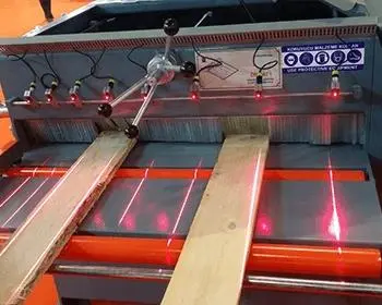 Proiezione di linee laser